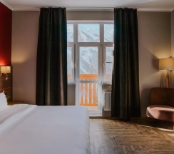 Стандарт 2-х местный Extra Space вид на горы в Ays Design Hotel