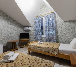 Улучшенный в Светлый