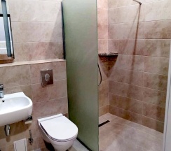 Полулюкс плюс в Shamsi hall