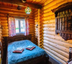 Дом улучшенный в Царские палаты
