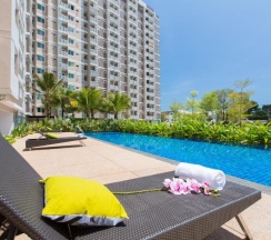 Полулюкс с балконом в W Phuket Residences