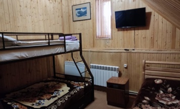 Стандартный трехместный номер в Cheeper-Azay