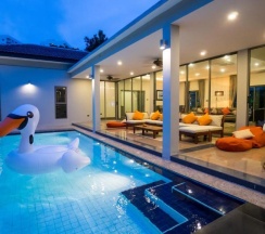 Вилла Deluxe с 5 комнатами в Villa Navin Resort