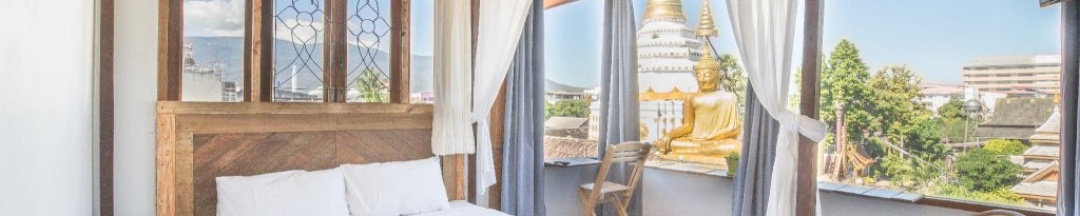 Люкс Deluxe с балконом в Sri Chiang Yeun Boutique House