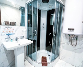 Стандарт двухместный с одной двуспальной кроватью в Vladi Stay
