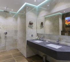Двухместный люкс Executive двуспальная кровать в Senator Hotel