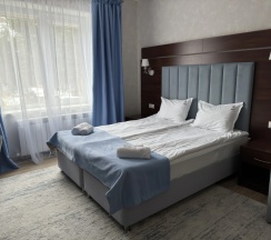 Трёхместный номер Улучшенный с видом на горы в Grand Terskol