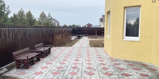 Екатеринбург: Гостевой дом Елена