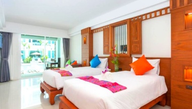 Одноместный номер Deluxe с балконом двуспальная кровать в The samui beach resort
