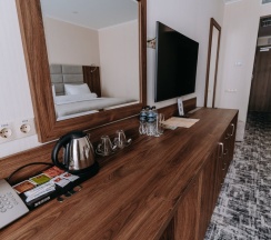 Двухместный номер Делюкс с видом на море 2 отдельные кровати в Grand hotel Anapa