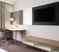 Реновированный номер с кроватью King-size в Edge Seligerskaya-Moscow