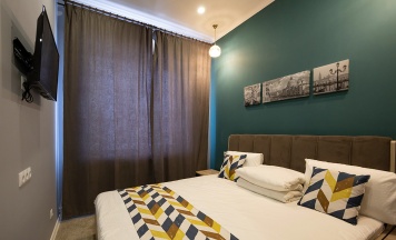 DOUBLE 202 в Double L Hotel