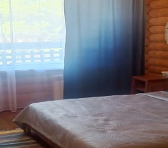 Стандартный четырехместный номер в Индиго