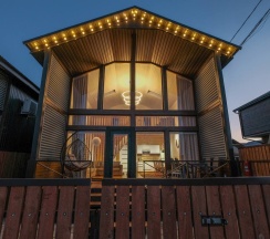 Коттедж трехкомнатный с 3 спальнями в Villa Mayak