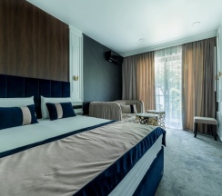 Двухкомнатный Де Дюкс с балконом в Дольче вита клаб