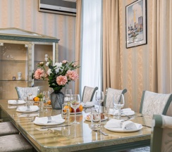 Апартаменты Premium с 3 комнатами с красивым видом из окна в GM Apartments