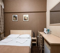 4 Одноместный номер(стандарт),с двухспальной кроватью. в Аппартамент