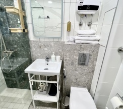 Двухместные апартаменты c 1 комнатой рядом с пляжем (двуспальная кровать) в Квартира на Зайцева 42А