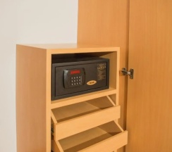 Трёхместный номер Deluxe с балконом в Casa de Coral Phuket