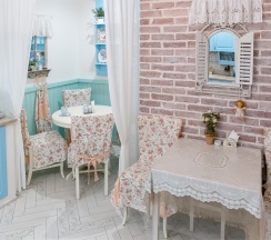 Двухместный Делюкс с 1й кроватью или 2мя отдельными кроватями, вид на город в Прованс