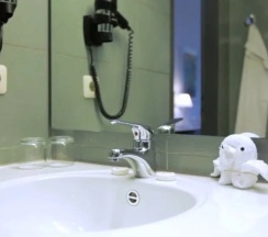 Одноместный номер Standard односпальная кровать в Aussen Alster Hotel