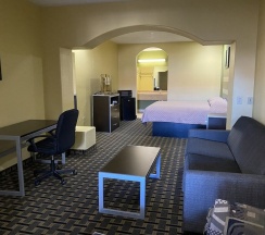 Двухместный номер Standard двуспальная кровать в Redwood Suites