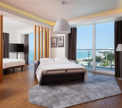 Люкс с видом на море в Radisson Collection Paradise Resort & SPA Sochi