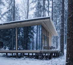 Коттедж улучшенный в Озеро белых лилий