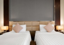 Двухместный номер Superior 2 отдельные кровати в SureStay Plus Hotel by Best Western Sukhumvit 2