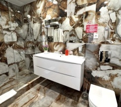 Люкс номер с 1 двухспальной кроватью + 2 спальных места в Veranda