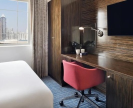 Двухместный номер Standard Smart (двуспальная кровать) в Holiday Inn Express Dubai Safa Park