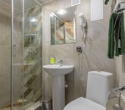 Двухуровневые Апартаменты Стандарт в Port Comfort by the Griboedov