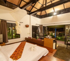 Бунгало Deluxe с видом на сад в LaLaanta Hideaway Resort