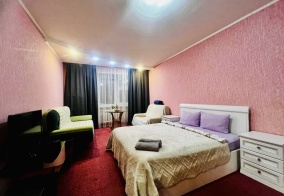 Апартаменты Апартаменты на мкр. Юбилейный 4/2 в Новом Уренгое