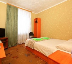 3: Двухместный Стандарт, с двуспальной кроватью [14-18квм] в Мк Аврора