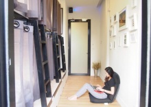 Кровать в общем номере в Lamurr Sukhumvit 41 - Hostel