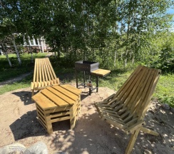 Коттедж с красивым видом из окна в Ракита