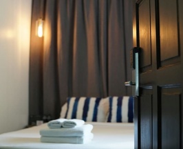 Двухместный номер Standard двуспальная кровать в STrips the Poshtel - Hostel