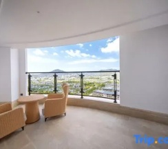Двухместный номер Standard с видом на горы (двуспальная кровать) в Tangla Hotel Sanya