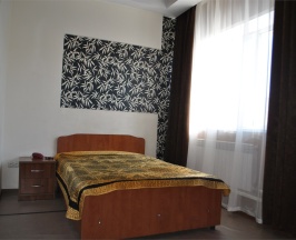 Стандартный номер с двухместной кроватью и общим санузлом в Милана