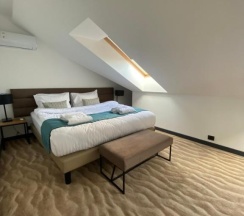 Апартаменты в двух уровнях, две кровати+диван №67 в Park House