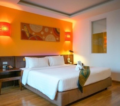Двухместный номер Deluxe двуспальная кровать в Hotel Mermaid Bangkok