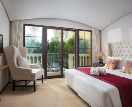 Номер Superior с балконом в The Symphony Suites Pattaya