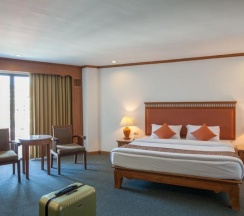 Двухместный номер Deluxe двуспальная кровать в Royal Palace Hotel Pattaya