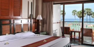Карон: Отель Karon Princess Hotel