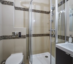 Улучшенный  двухместный номер с 2 отдельными или 1 кроватью в Jazzclub