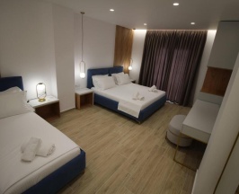 Трёхместный номер Deluxe с видом на море в Julia Hotel