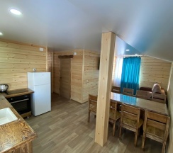 Коттедж трехкомнатный с 3 спальнями в Ice Street 40