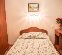 «Стандартный» (полутороспальная кровать) в Вип-Хаус