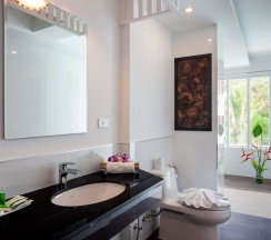 Двухместный номер Deluxe с балконом двуспальная кровать в The samui beach resort